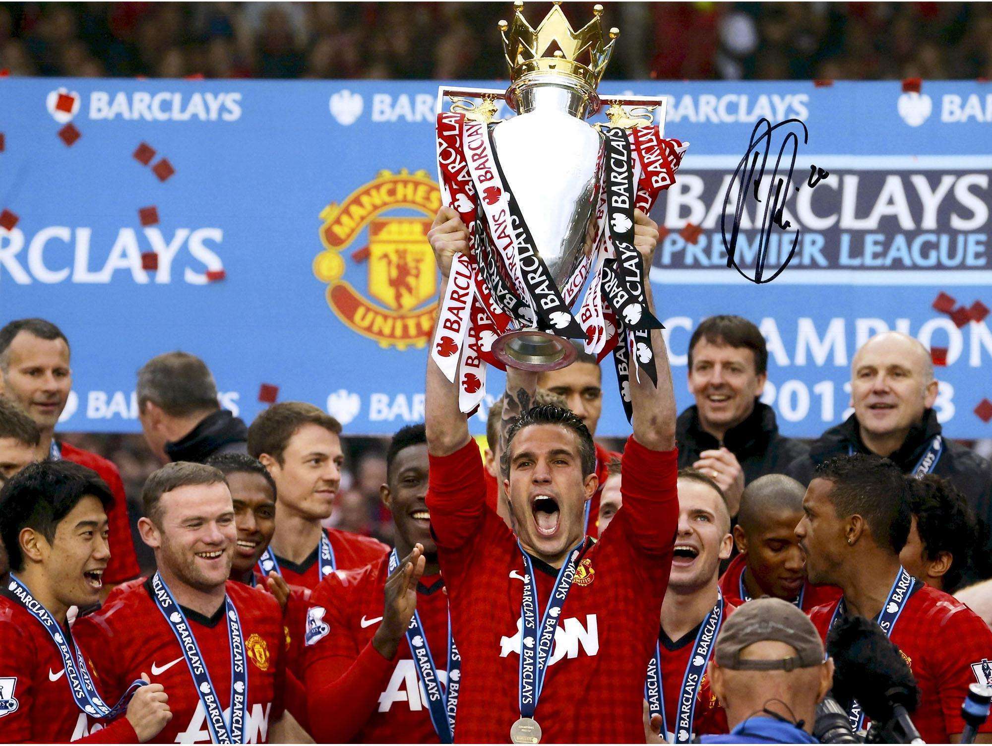 记者：西蒙尼二儿子詹卢卡决定退役，将与足球经纪公司合作.